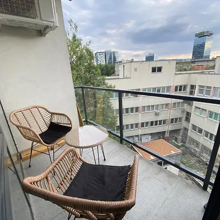 Modern And Bright In Downtown Apartman *